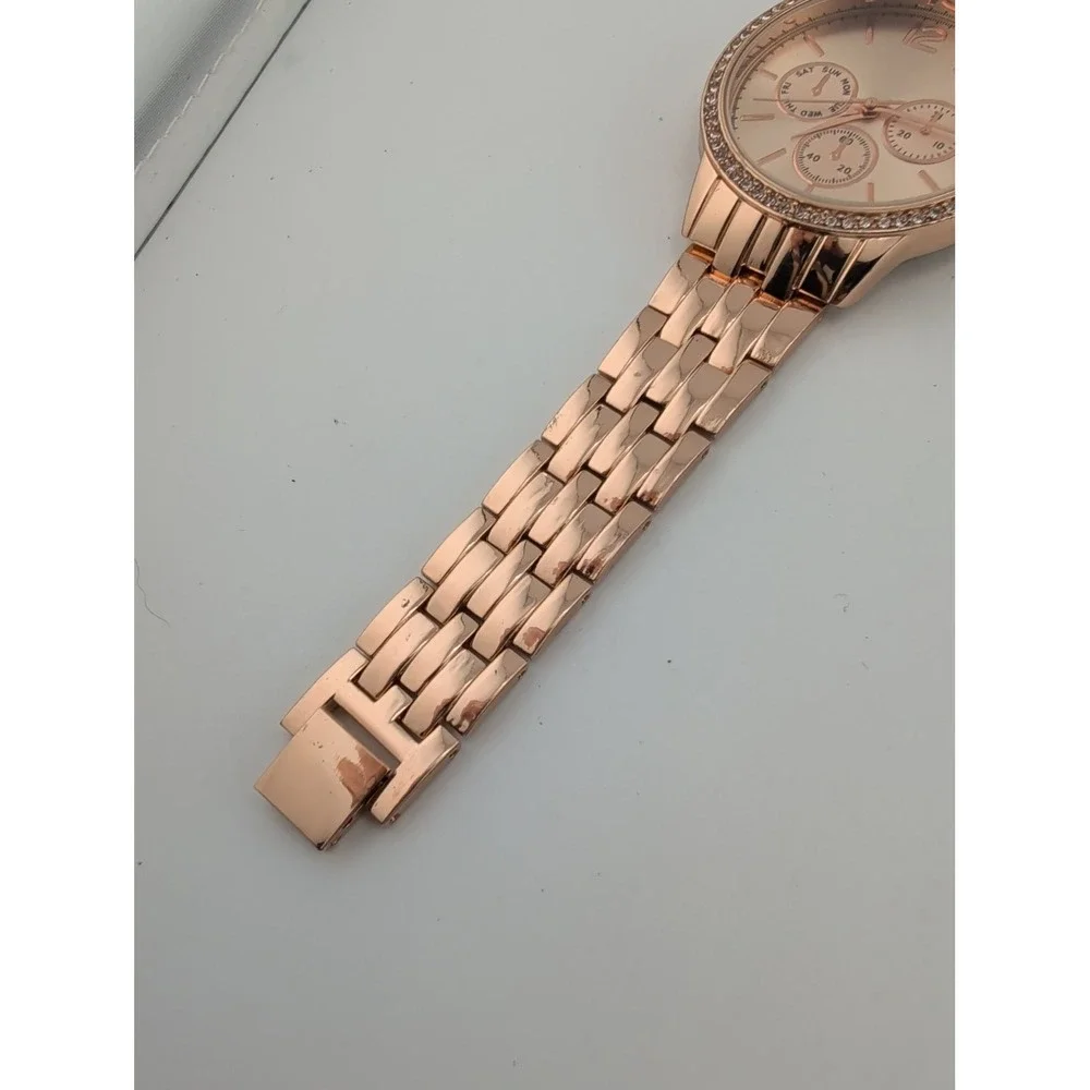 Women's Rose Gold Quartz Watch 38mm Case Crystal Bezel 7.25